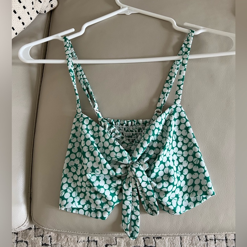 Resa top size small